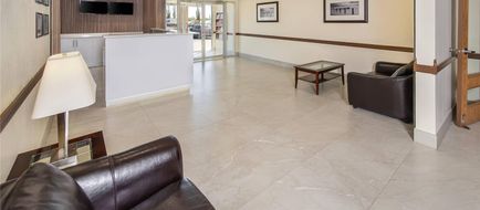 Rodeway Inn Lobby