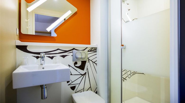 <b>Ibis Budget Beauvais Aerport Room</b>. Images powered by <a href="https://iceportal.shijigroup.com/" title="IcePortal" target="_blank">IcePortal</a>.