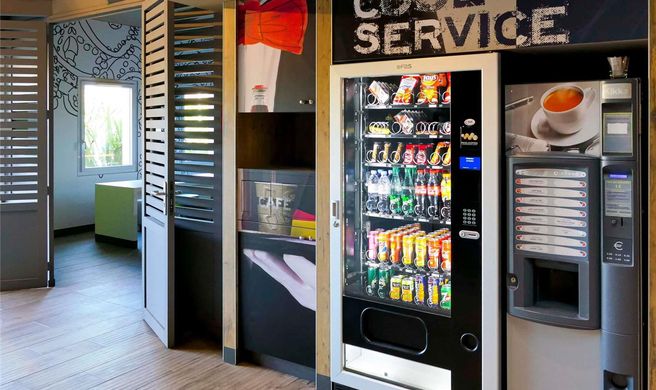 Ibis Budget Beauvais Aerport Exterior