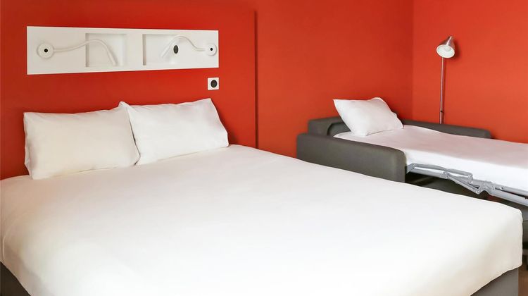 Ibis Budget Beauvais Aerport Room