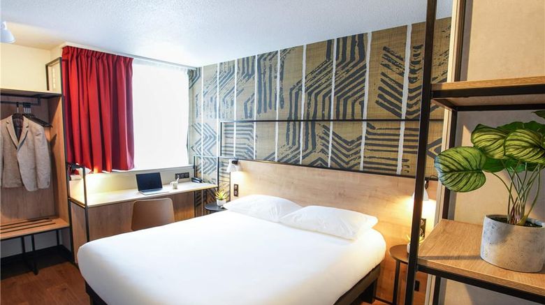 <b>Ibis Tours Centre Giraudeau Room</b>. Images powered by <a href="https://iceportal.shijigroup.com/" title="IcePortal" target="_blank">IcePortal</a>.
