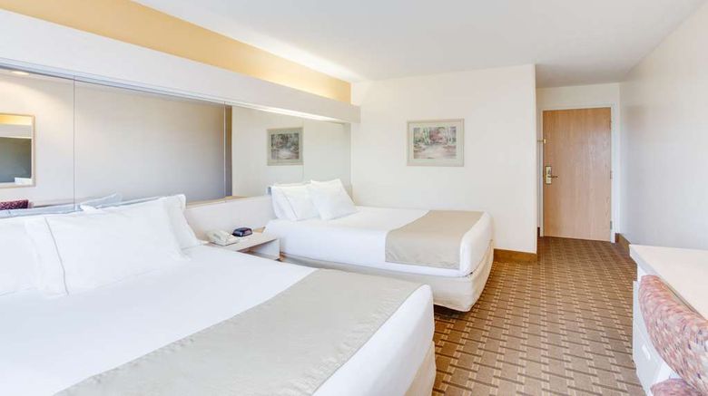 <b>SureStay by BW Christiansburg Blacksburg Room</b>. Images powered by <a href="https://iceportal.shijigroup.com/" title="IcePortal" target="_blank">IcePortal</a>.