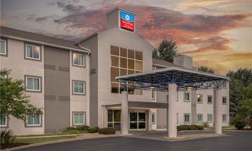 SureStay Plus by BW Niagara Falls East