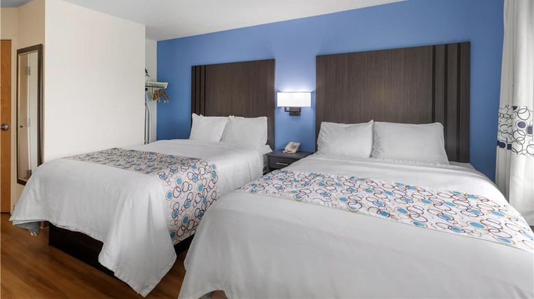 <b>SureStay Plus by BW Niagara Falls East Room</b>. Images powered by <a href="https://iceportal.shijigroup.com/" title="IcePortal" target="_blank">IcePortal</a>.
