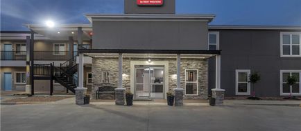 SureStay Plus Hotel by Best Western Ada Exterior