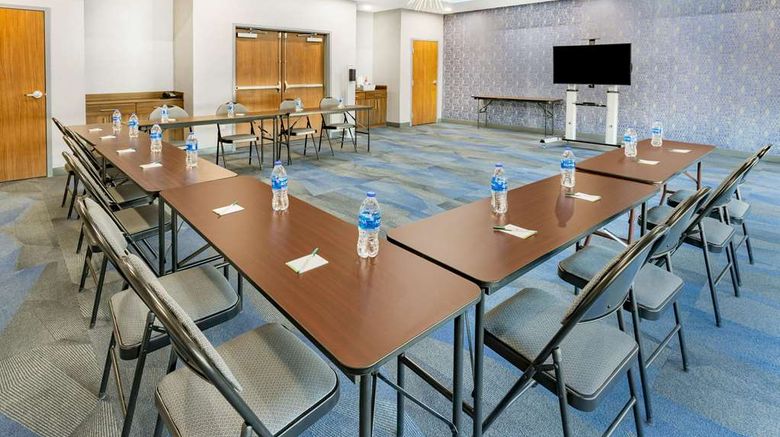 <b>La Quinta Inn & Suites Fort Stockton NE Meeting</b>. Images powered by <a href="https://iceportal.shijigroup.com/" title="IcePortal" target="_blank">IcePortal</a>.