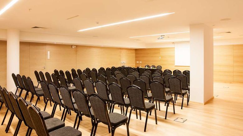 <b>Hotel da Musica Meeting</b>. Images powered by <a href="https://iceportal.shijigroup.com/" title="IcePortal" target="_blank">IcePortal</a>.