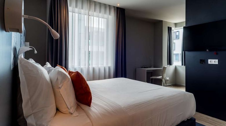 <b>Star Inn Lisbon Airport Room</b>. Images powered by <a href="https://iceportal.shijigroup.com/" title="IcePortal" target="_blank">IcePortal</a>.