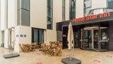 <b>Star Inn Lisbon Airport Exterior</b>. Images powered by <a href="https://iceportal.shijigroup.com/" title="IcePortal" target="_blank">IcePortal</a>.