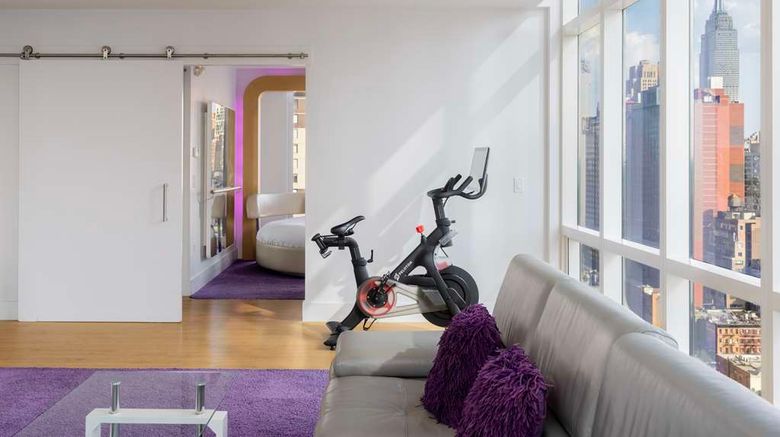 <b>YOTEL New York City Suite</b>. Images powered by <a href="https://iceportal.shijigroup.com/" title="IcePortal" target="_blank">IcePortal</a>.