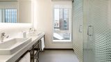 YOTEL Boston Suite