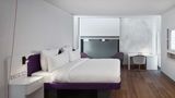 <b>YOTEL Istanbul Airport (Landside) Suite</b>. Images powered by <a href="https://iceportal.shijigroup.com/" title="IcePortal" target="_blank">IcePortal</a>.