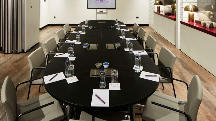 YOTEL Istanbul Airport (Landside) Meeting