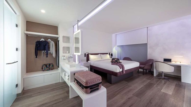 <b>YOTEL Istanbul Airport (Landside) Room</b>. Images powered by <a href="https://iceportal.shijigroup.com/" title="IcePortal" target="_blank">IcePortal</a>.