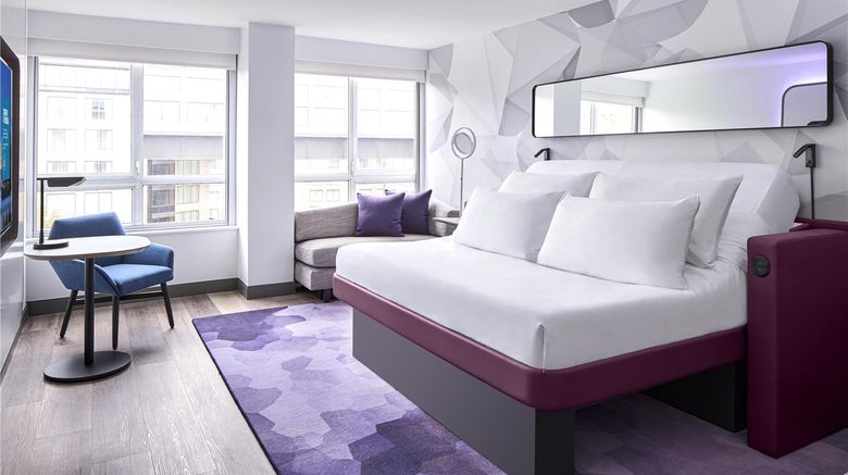 <b>YOTEL Washington DC Room</b>. Images powered by <a href="https://iceportal.shijigroup.com/" title="IcePortal" target="_blank">IcePortal</a>.