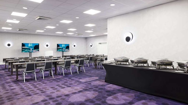 <b>YOTEL Washington DC Meeting</b>. Images powered by <a href="https://iceportal.shijigroup.com/" title="IcePortal" target="_blank">IcePortal</a>.