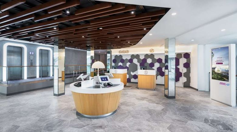 <b>YOTELAIR Singapore Changi Airport Lobby</b>. Images powered by <a href="https://iceportal.shijigroup.com/" title="IcePortal" target="_blank">IcePortal</a>.