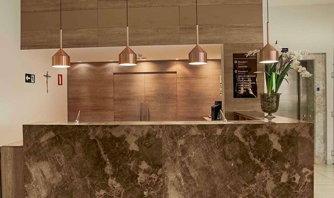 Tryp by Wyndham Varginha Cafe Royal Lobby