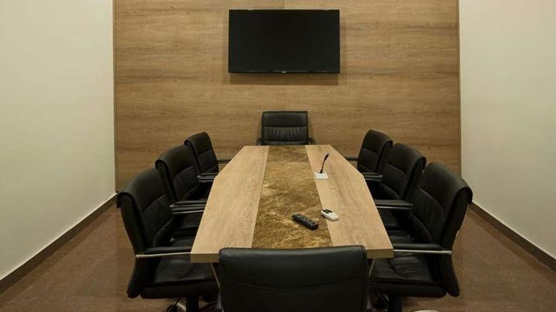 <b>Tryp by Wyndham Varginha Cafe Royal Meeting</b>. Images powered by <a href="https://iceportal.shijigroup.com/" title="IcePortal" target="_blank">IcePortal</a>.