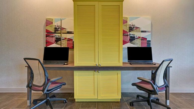 <b>Home2 Suites by Hilton Corpus Christi SE Lobby</b>. Images powered by <a href="https://iceportal.shijigroup.com/" title="IcePortal" target="_blank">IcePortal</a>.
