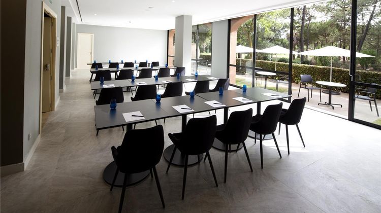 DoubleTree by Hilton Beach Golf Resort Meeting