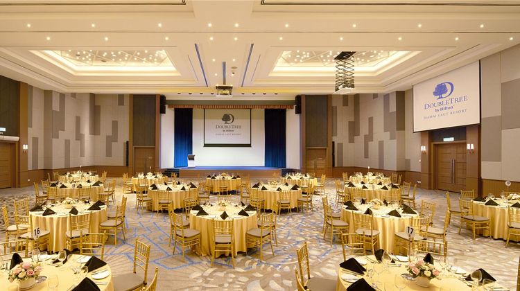 DoubleTree by Hilton Damai Laut Resort Meeting