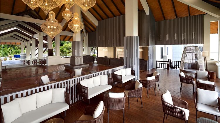 DoubleTree by Hilton Damai Laut Resort Lobby
