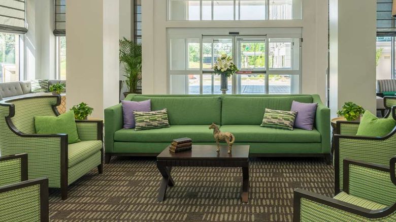 <b>Hilton Garden Inn Memphis E Germantown Lobby</b>. Images powered by <a href="https://iceportal.shijigroup.com/" title="IcePortal" target="_blank">IcePortal</a>.