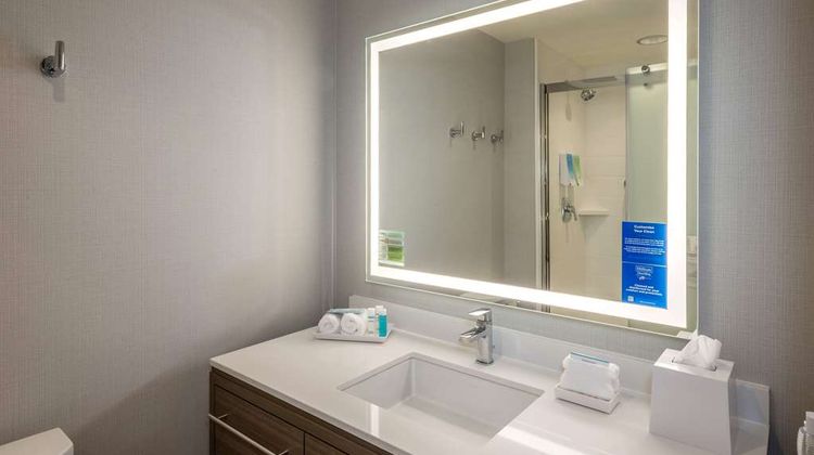 Home2 Sts by Hilton Memphis E Germantown Room