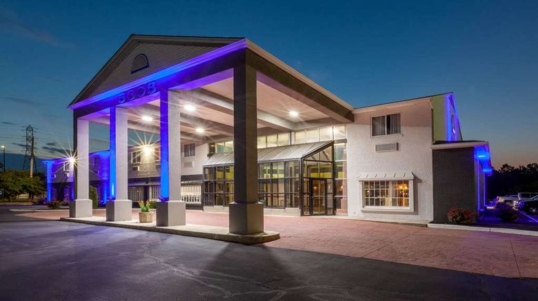 <b>Days Inn by Wyndham Sandusky Cedar Point Exterior</b>. Images powered by <a href="https://iceportal.shijigroup.com/" title="IcePortal" target="_blank">IcePortal</a>.