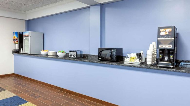 <b>Days Inn by Wyndham Sandusky Cedar Point Other</b>. Images powered by <a href="https://iceportal.shijigroup.com/" title="IcePortal" target="_blank">IcePortal</a>.
