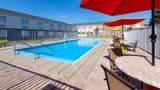 Days Inn by Wyndham Sandusky Cedar Point Pool