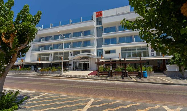 Protaras Plaza Hotel Exterior