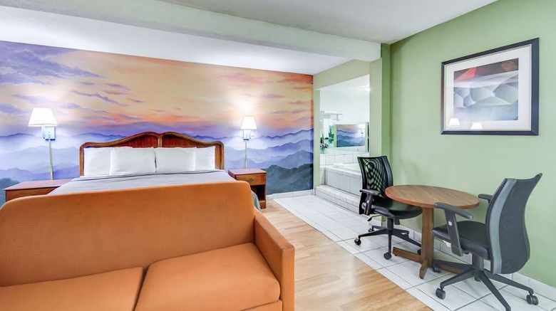 <b>Knights Inn, Berea Suite</b>. Images powered by <a href="https://iceportal.shijigroup.com/" title="IcePortal" target="_blank">IcePortal</a>.