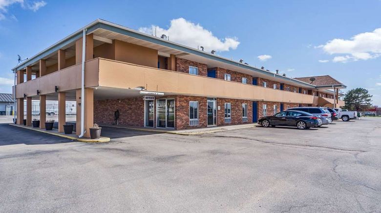 <b>Rodeway Inn Lincoln Exterior</b>. Images powered by <a href="https://iceportal.shijigroup.com/" title="IcePortal" target="_blank">IcePortal</a>.