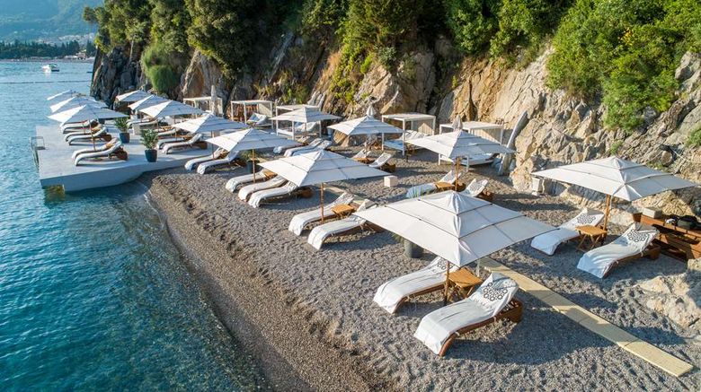 <b>Dukley Hotel Resort Restaurant</b>. Images powered by <a href="https://iceportal.shijigroup.com/" title="IcePortal" target="_blank">IcePortal</a>.