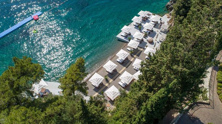 Dukley Hotel Resort Restaurant