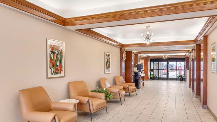 Best Western Plus Riata Lobby