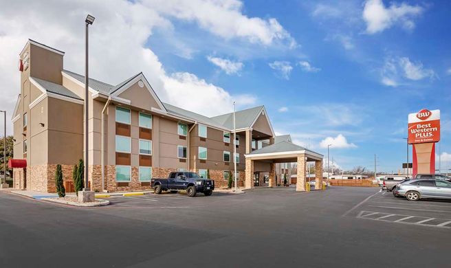 Best Western Plus Riata Exterior