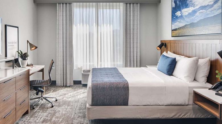 <b>Ayres Hotel Vista Carlsbad Room</b>. Images powered by <a href="https://iceportal.shijigroup.com/" title="IcePortal" target="_blank">IcePortal</a>.