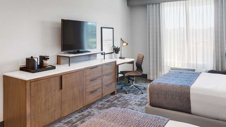 <b>Ayres Hotel Vista Carlsbad Room</b>. Images powered by <a href="https://iceportal.shijigroup.com/" title="IcePortal" target="_blank">IcePortal</a>.
