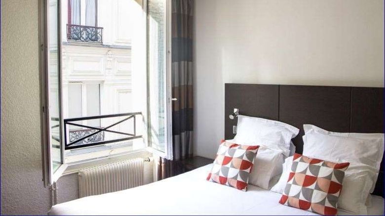 <b>Hotel Le 55 Montparnasse Room</b>. Images powered by <a href="https://iceportal.shijigroup.com/" title="IcePortal" target="_blank">IcePortal</a>.