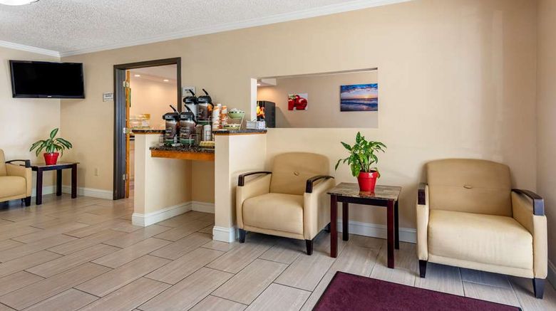 <b>Quality Inn Sanford Kennebunkport Area Lobby</b>. Images powered by <a href="https://iceportal.shijigroup.com/" title="IcePortal" target="_blank">IcePortal</a>.