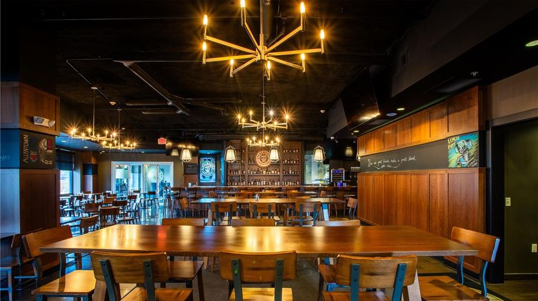 <b>Mosey Buffalo Williamsville, Tapestry Restaurant</b>. Images powered by <a href="https://iceportal.shijigroup.com/" title="IcePortal" target="_blank">IcePortal</a>.