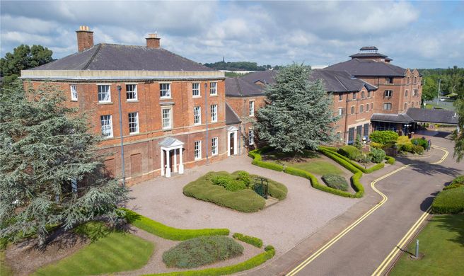 DoubleTree by Hilton Stoke on Trent Exterior