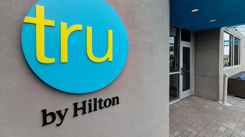 <b>Tru by Hilton Grantville Exterior</b>. Images powered by <a href="https://iceportal.shijigroup.com/" title="IcePortal" target="_blank">IcePortal</a>.
