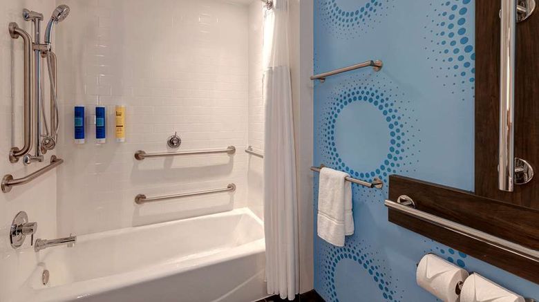 <b>Tru by Hilton Grantville Room</b>. Images powered by <a href="https://iceportal.shijigroup.com/" title="IcePortal" target="_blank">IcePortal</a>.