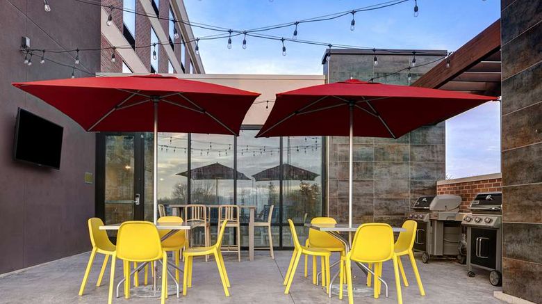 <b>Home2 Suites by Hilton De Kalb Restaurant</b>. Images powered by <a href="https://iceportal.shijigroup.com/" title="IcePortal" target="_blank">IcePortal</a>.