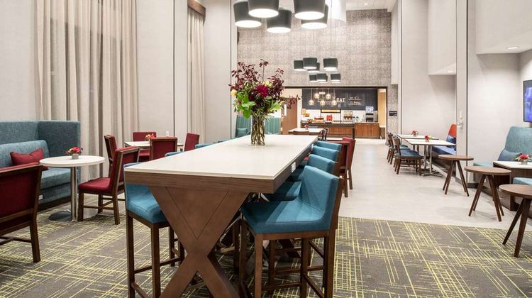 Hampton Inn & Suites Watsonville Restaurant