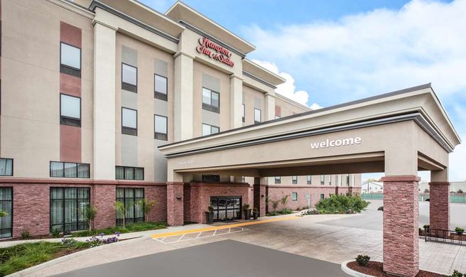 Hampton Inn & Suites Watsonville Exterior